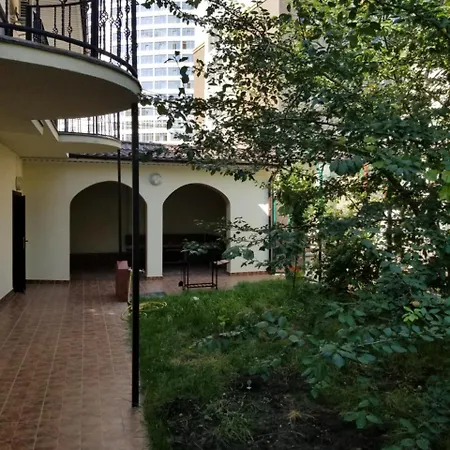 Guest house Апартаменты В Аркадии